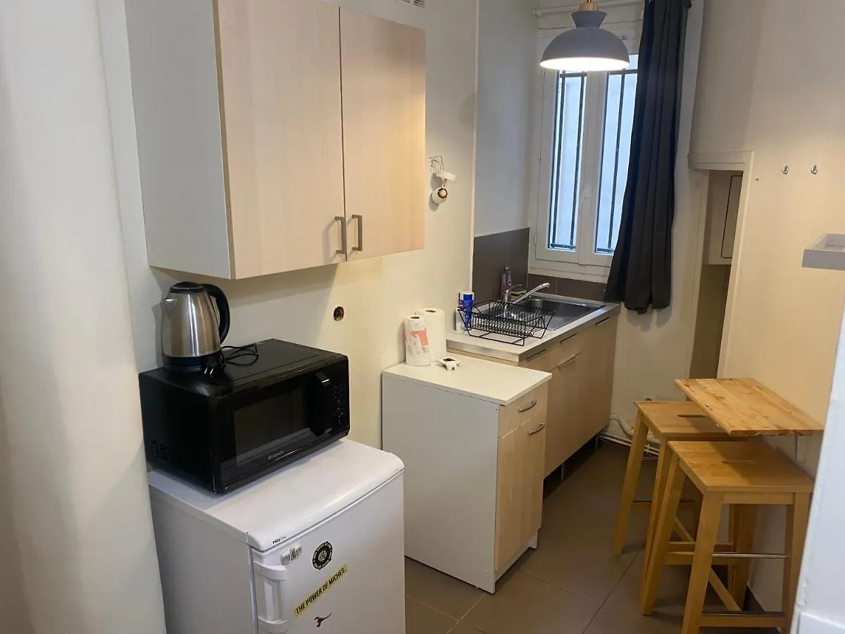 Home Sweet Home Rochechouart Paris Apartment